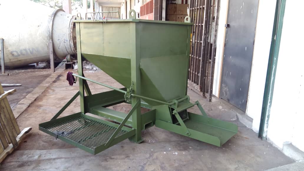 Forklift Mounted Concrete Bucket 0.85m3 (with addon platform) One